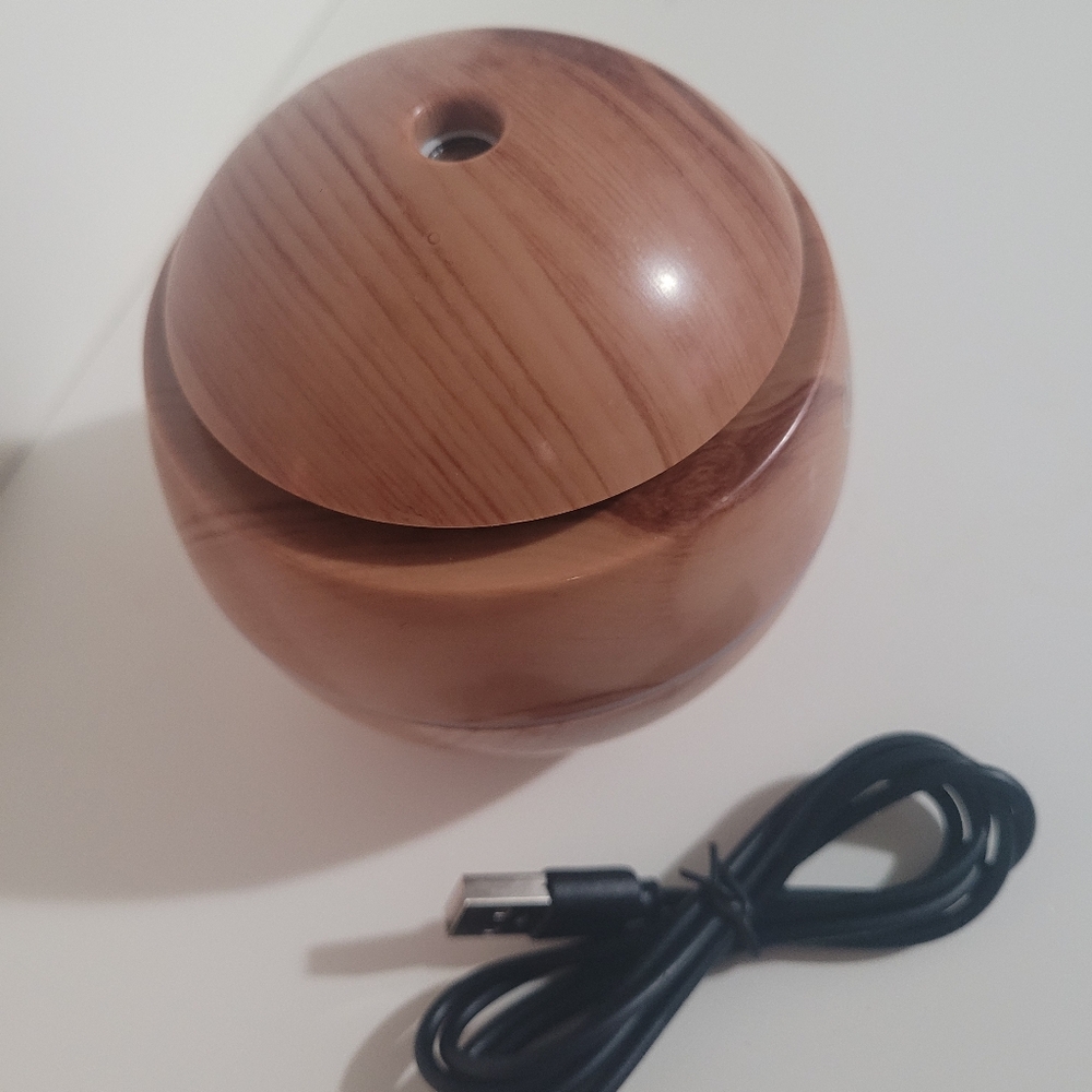 Wood Grain USB Humidifier - Picture 3 of 7